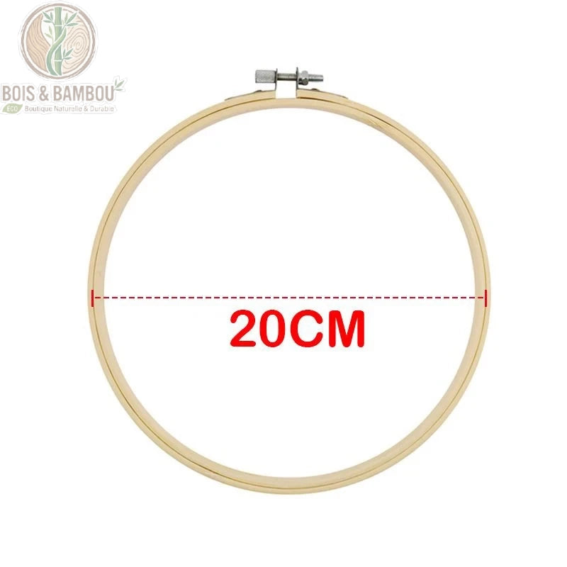 Cadre de broderie en bambou naturel diamètre 20 cm avec vis de serrage métallique