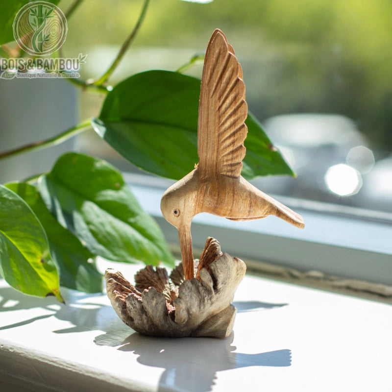 Sculpture Colibri en Bois Sculpté à la Main