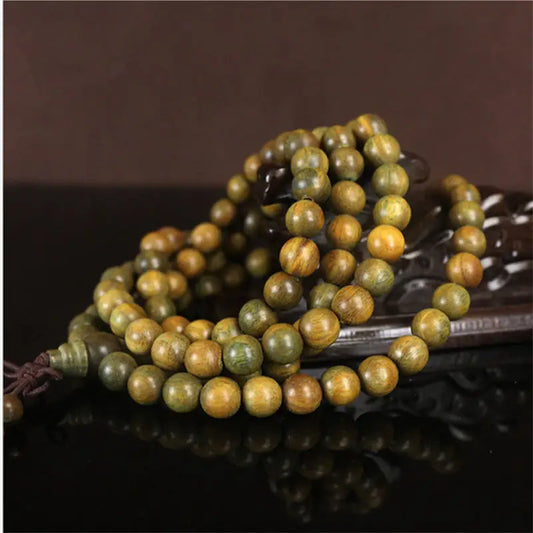 Bracelet Mala en santal vert naturel