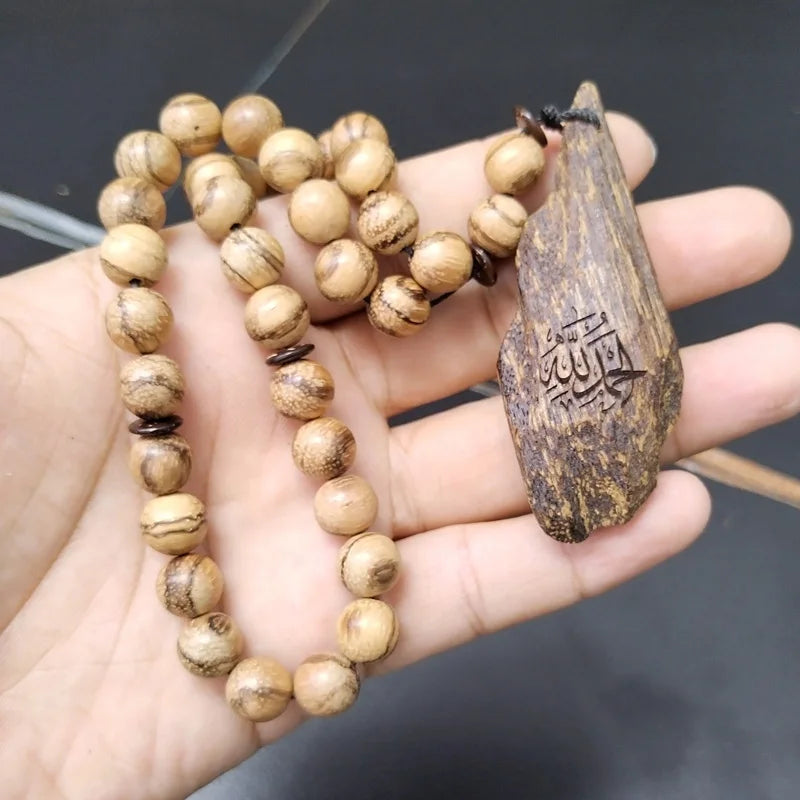 Tasbih en bois de santal vietnamien