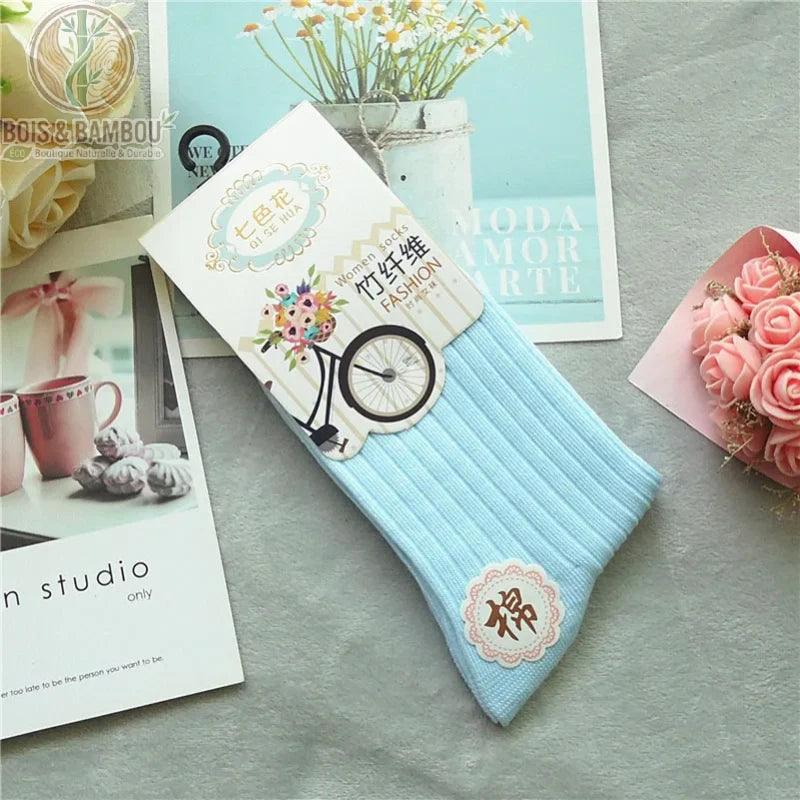 Chaussettes bambou femme côtelées coloris bleu dans leur emballage
