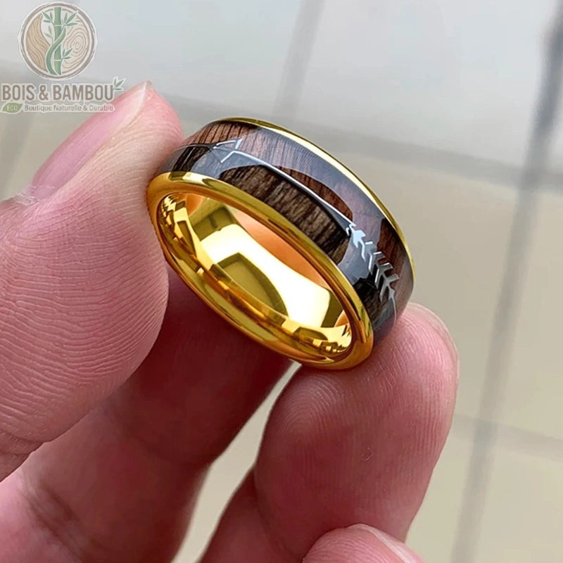 Bague tungstène bois flèche mariage coloris or 8mm