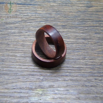 Bague bois de santal naturel assortiment B
