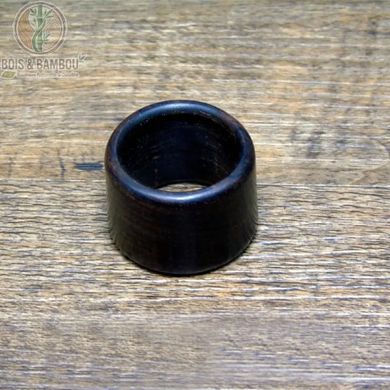 Bague fine bois de santal naturel style 1