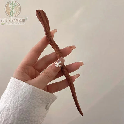 Bâton à cheveux en bois teinte marron, accessoire chignon vintage