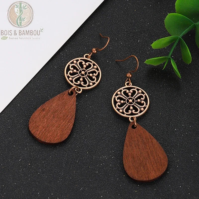 Boucles d'oreilles ethniques en bois naturel, Modèle 1