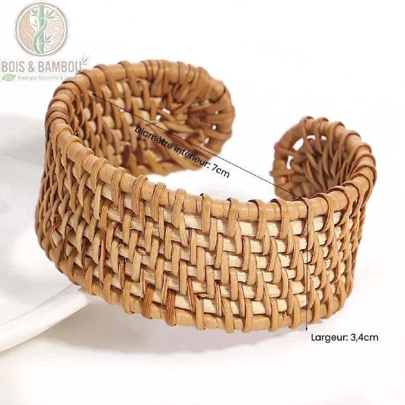Bracelet manchette rotin tressé modèle 1 jonc ouvert caramel diamètre 7 cm largeur 3,4 cm fond blanc
