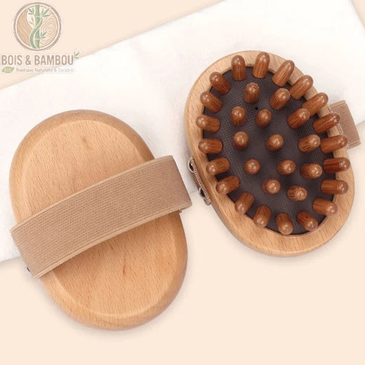 Brosse de massage en bois de hêtre vue de dos et de face