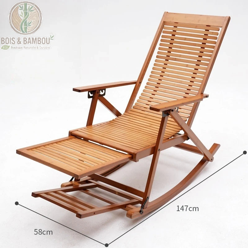Chaise de Detente en Bambou 1. Infographie d'une chaise longue pliante en bambou naturel avec ses dimensions détaillées : longueur de 108 cm et largeur de 55 cm, présentée sur un fond blanc épuré.