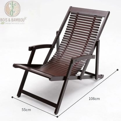 Chaise de Detente en Bambou 2. Infographie d'une chaise longue pliante en bambou marron foncé avec ses dimensions : 108 cm de longueur et 55 cm de largeur sur un fond blanc épuré.
