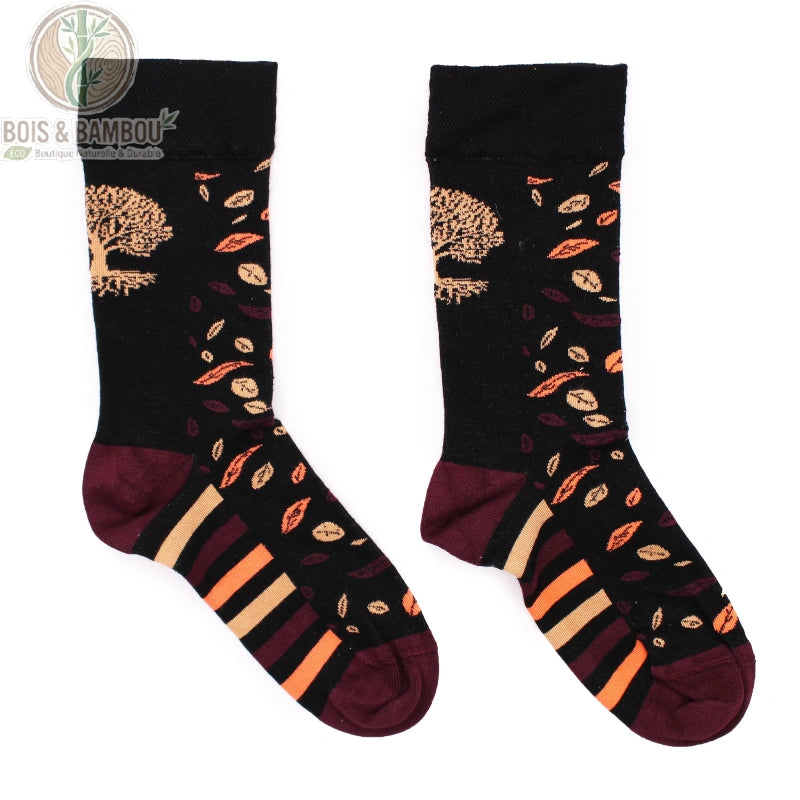 Paire de chaussettes en bambou motif arbre de vie posées à plat