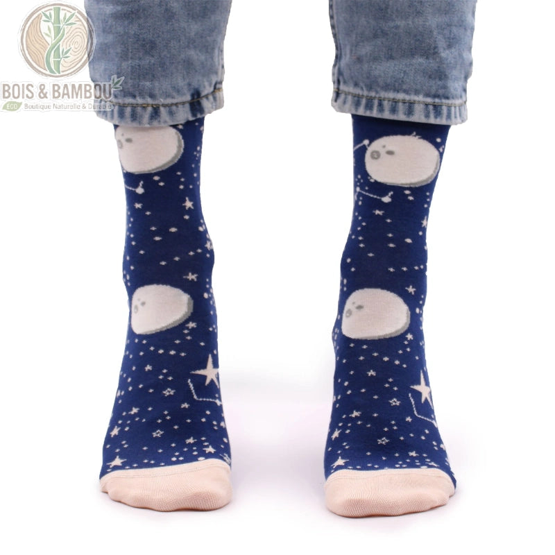 Chaussettes en bambou motif ciel étoilé vues de face