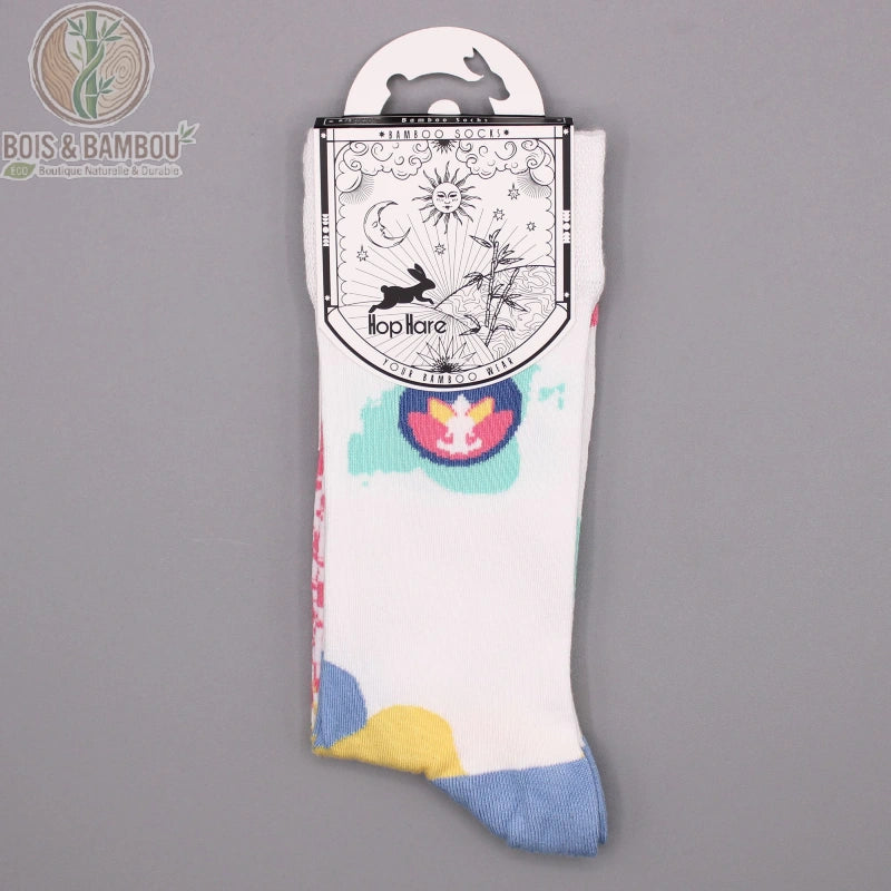 Paire de chaussettes en bambou motif mandala pastel à plat