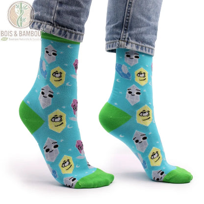 Chaussettes en bambou fantaisie pierres précieuses portées, talon et pointe verts
