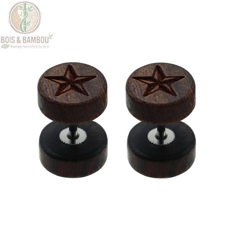 Paire de faux écarteurs clous d'oreilles bois brun foncé motif étoile gravée tige acier