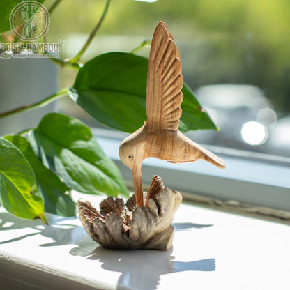 Sculpture Colibri en Bois Sculpté à la Main