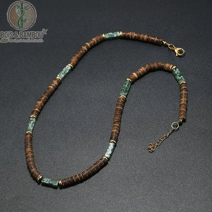 collier modèle 2 rondelles bois brun pierres turquoise africaine verte anneaux or fond gris
