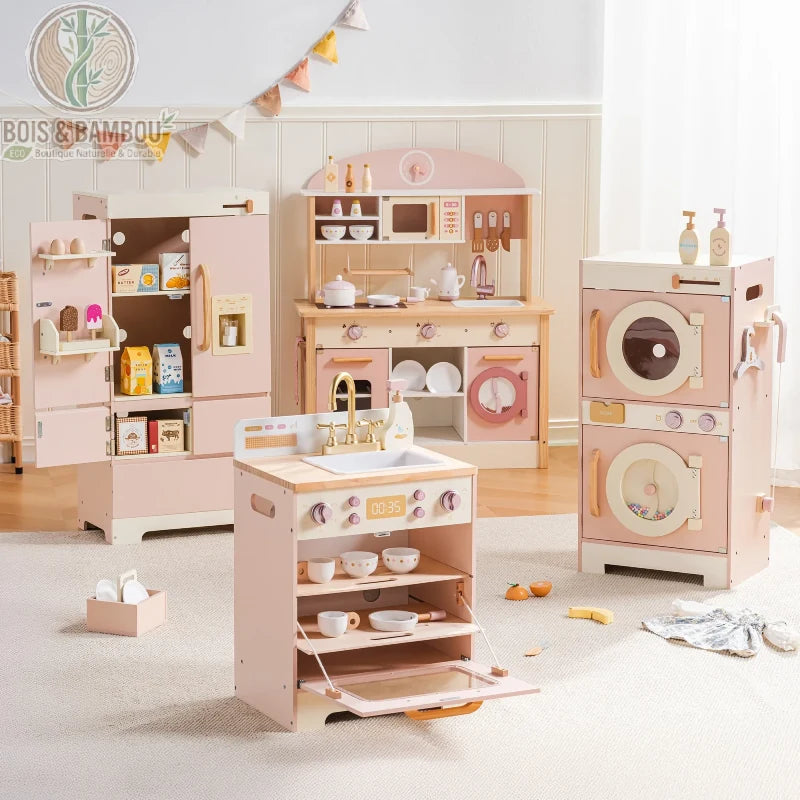 Cuisine d'angle intégrée en bois pour enfant