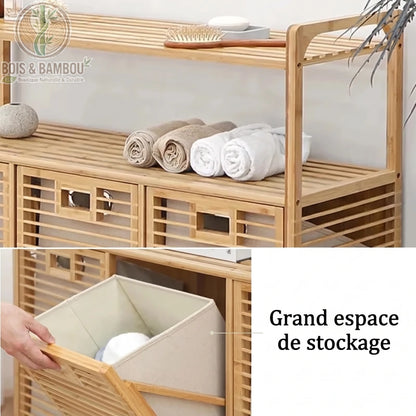 Etagere a Panier Inclinable en Bambou descriptif. Zoom sur un meuble en bambou montrant un panier à linge inclinable avec "Grand espace de stockage" et des étagères à lattes pour serviettes.