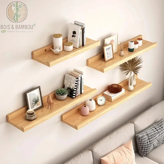 Étagère flottante en bois massif : lot d'étagères murales épurées en bois clair avec rebord de protection. Design minimaliste et naturel, idéal pour exposer livres et décorations.