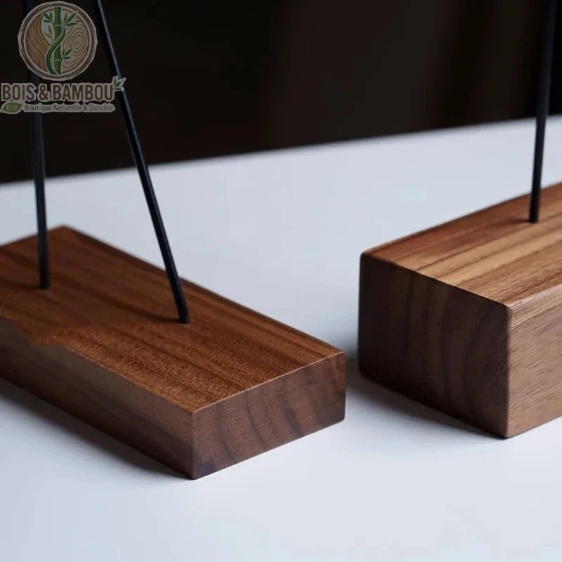 Figurine Auckland en bois massif
