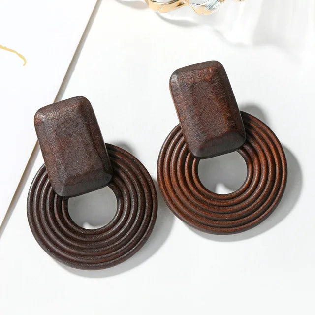 Boucles d'oreilles pendantes en rotin et bambou