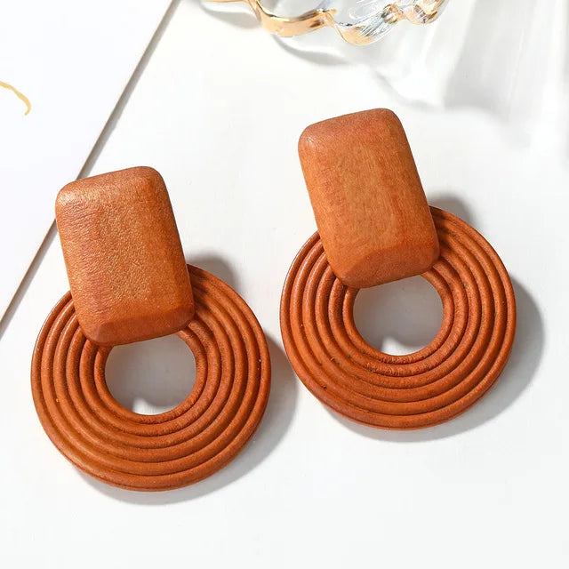 Boucles d'oreilles pendantes en rotin et bambou