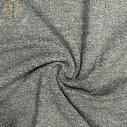 Détail tissu viscose de bambou maillot de corps col V homme