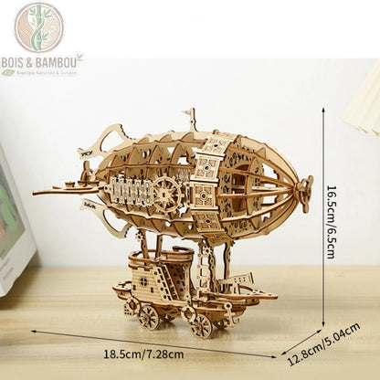 Maquette de dirigeable en bois