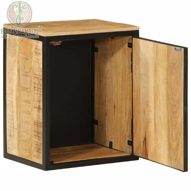 Meuble Sous evier en Manguier brute suspendue. Petit meuble industriel en bois de manguier avec cadre en métal noir, porte ouverte montrant un compartiment intérieur spacieux.