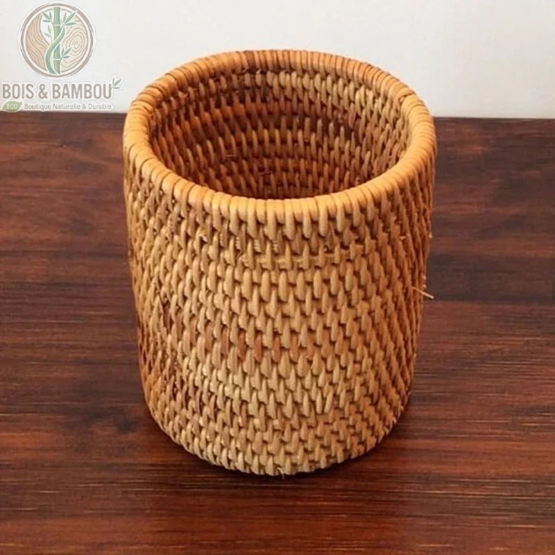 Organisateur rotin tresse fait main panier galbe sur meuble bois Bois et Bambou Eco
