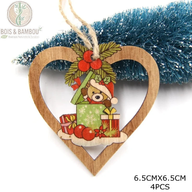 Pendentif cœur en bois coloré motif ours de Noël avec cadeaux, dimensions 6,5x6,5 cm, lot 4 pièces
