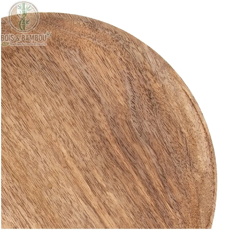 Plateau de Service Rond en Bois de Manguier 25 cm, gros plan détail texture et grain naturel du bois de manguier massif, nuances brun doré