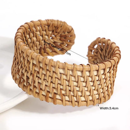 Bracelet large en bambou et rotin tressé