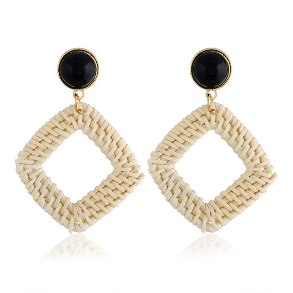 Boucles d'oreilles pendantes en bambou et rotin