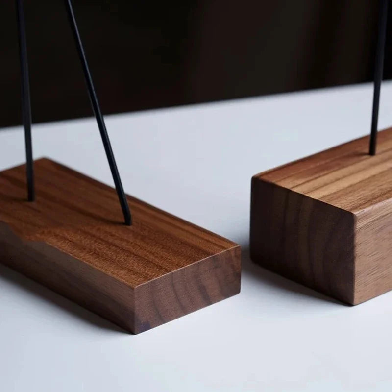 Figurine Auckland en bois massif