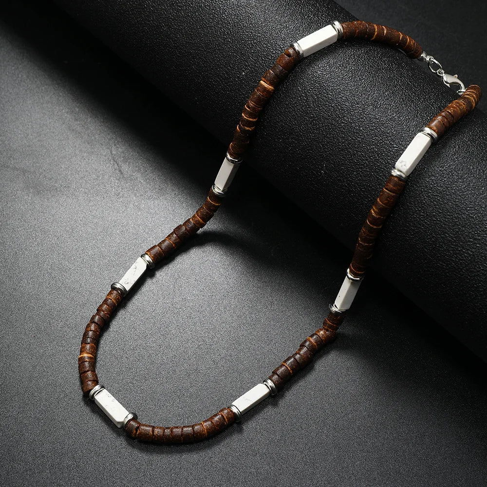 Collier en pierre naturelle et bois