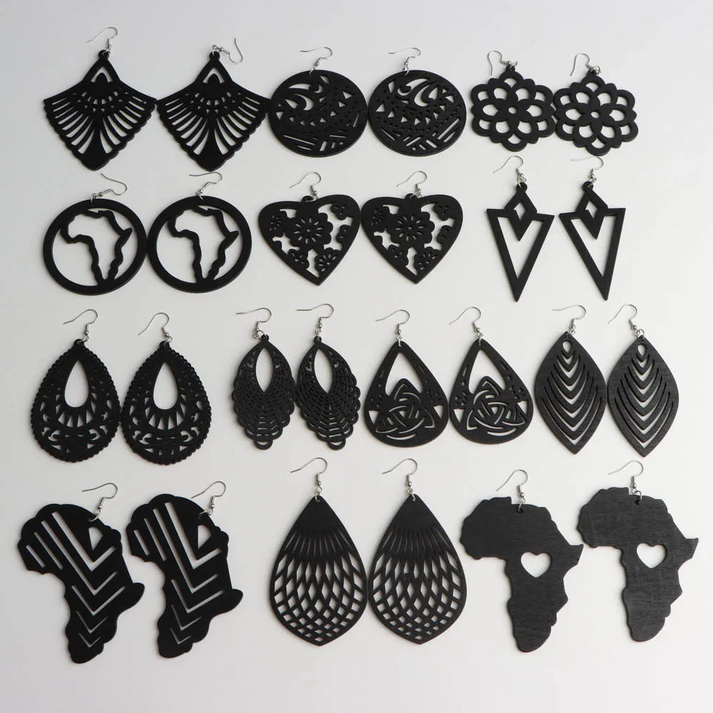 Lot de 10 paires de boucles d'oreilles en bois multicolores