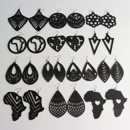 Lot de 10 paires de boucles d'oreilles en bois multicolores