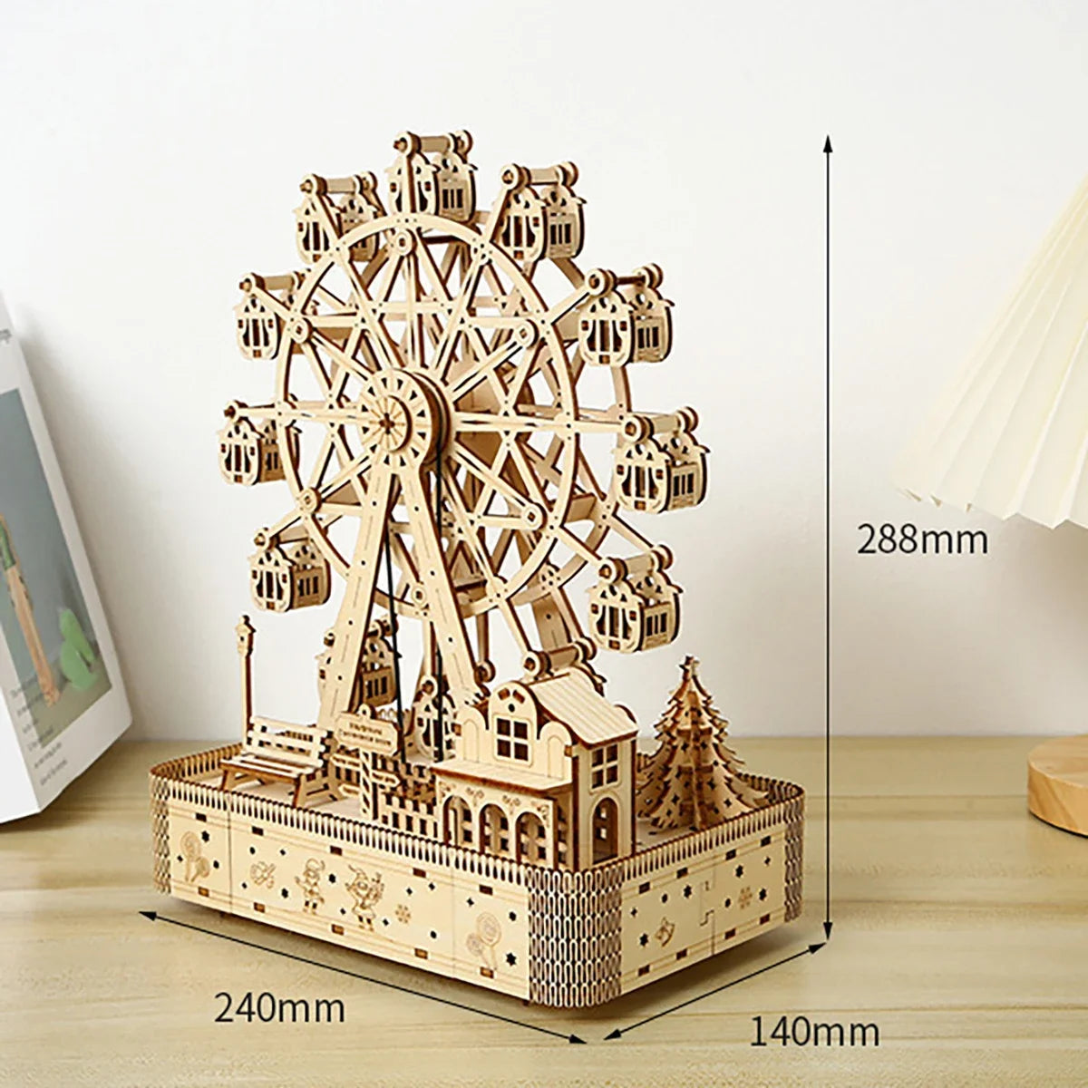 Grande roue en bois