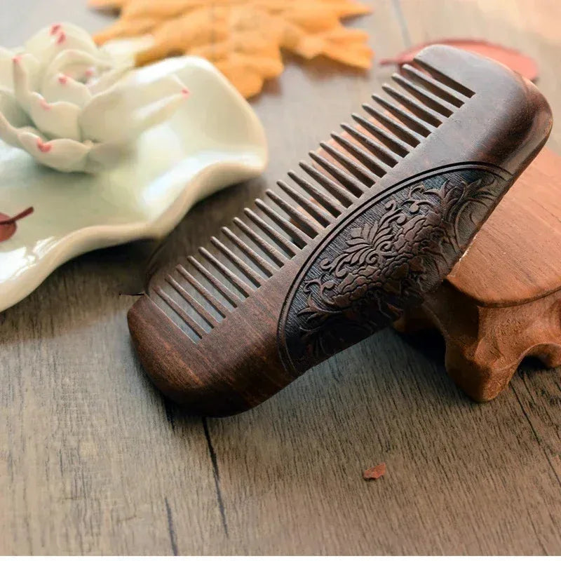 Peigne de poche en bois de santal
