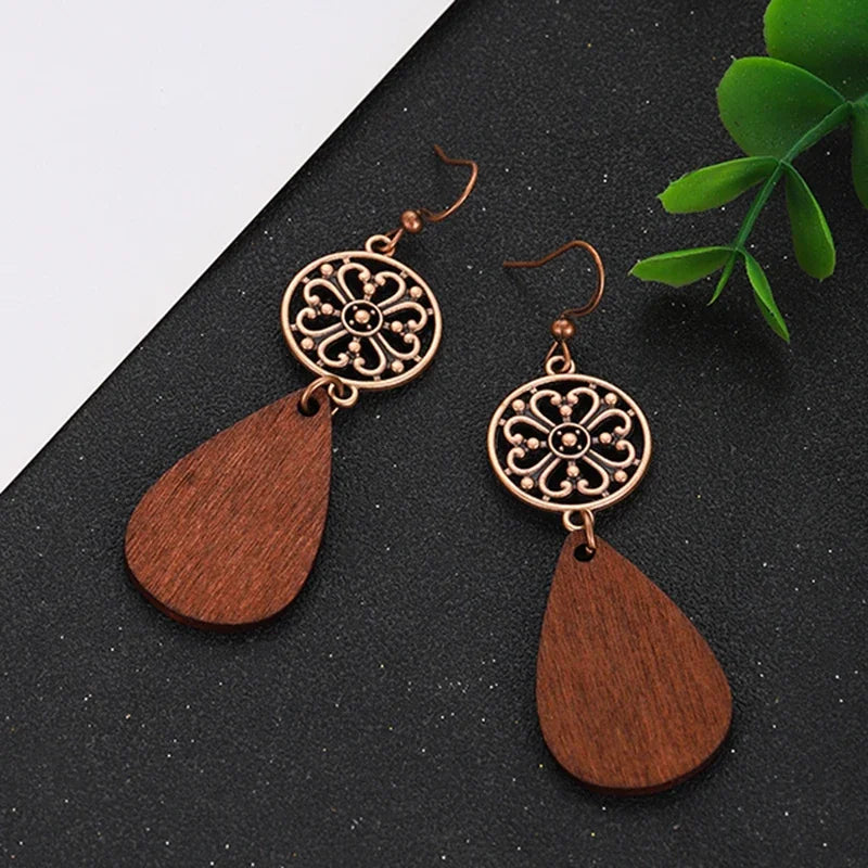 Boucles d'oreilles ethniques en bois naturel