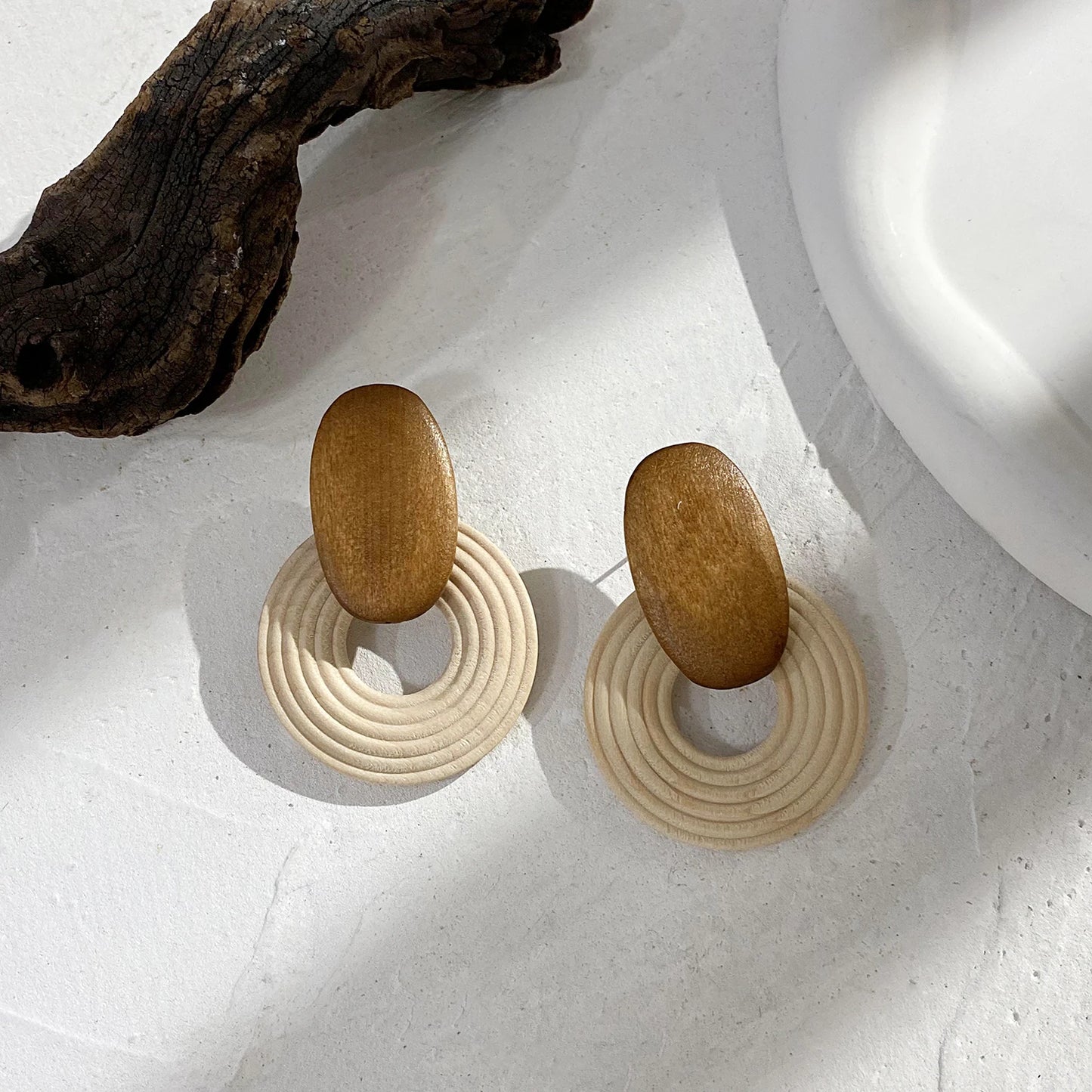 Boucles d'oreilles rondes en bois ethniques