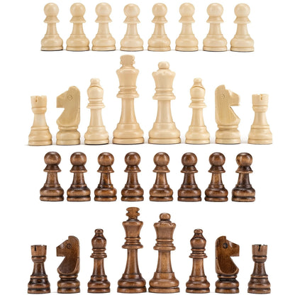 Pièces de jeu d'échecs en bois naturel