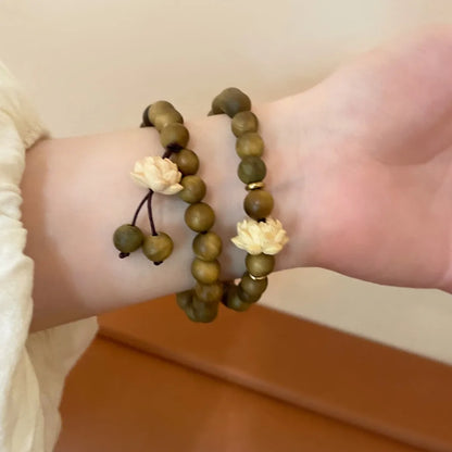 Bracelet en bois de santal vert et perle Lotus