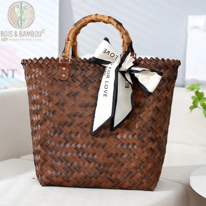 Grand sac cabas en paille tressée à poignées bambou et foulard décoratif