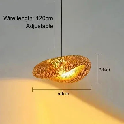 Lustre en bambou tressé