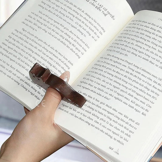 Marque-page anneau de lecture en bois