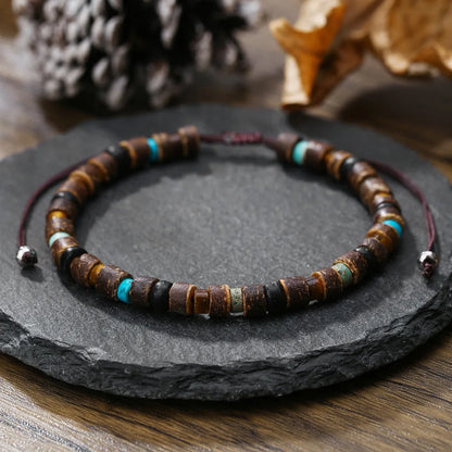 Bracelet extensible en perles de bois