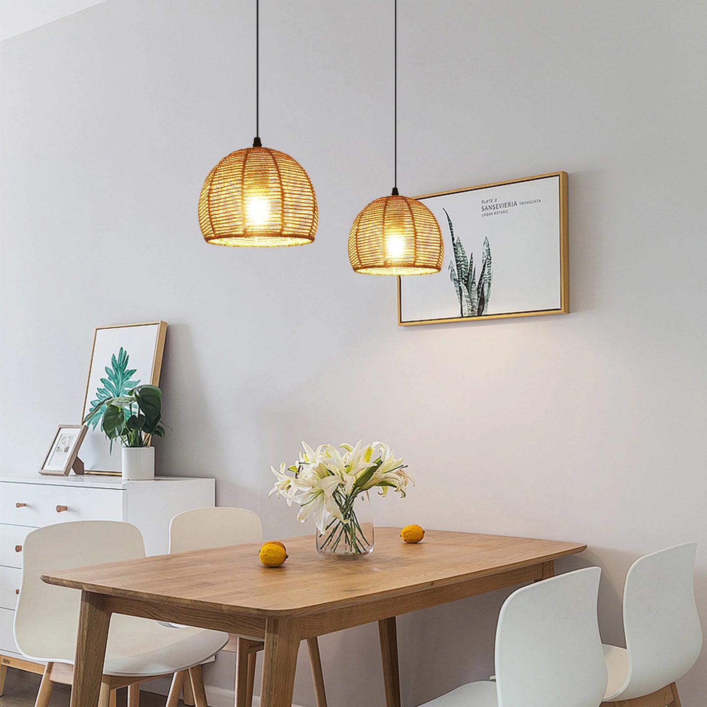 Suspension industrielle en rotin beige